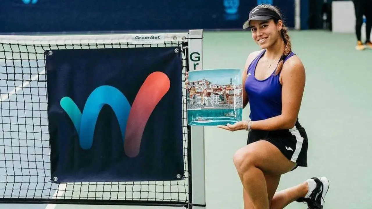 A vilagarci&aacute; venceu Maja Chwalinska na final do w75+H do Porto. (Foto: FG Tenis).