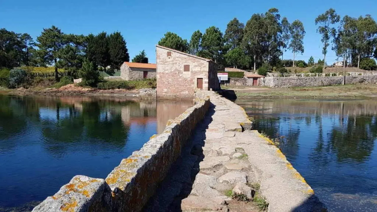 Mu&iacute;&ntilde;o de Mareas da Seca, localizado na parroquia en San Mamede de Corvill&oacute;n, Cambados, comarca do Saln&eacute;s. (Foto: Mancomunidade do Saln&eacute;s).