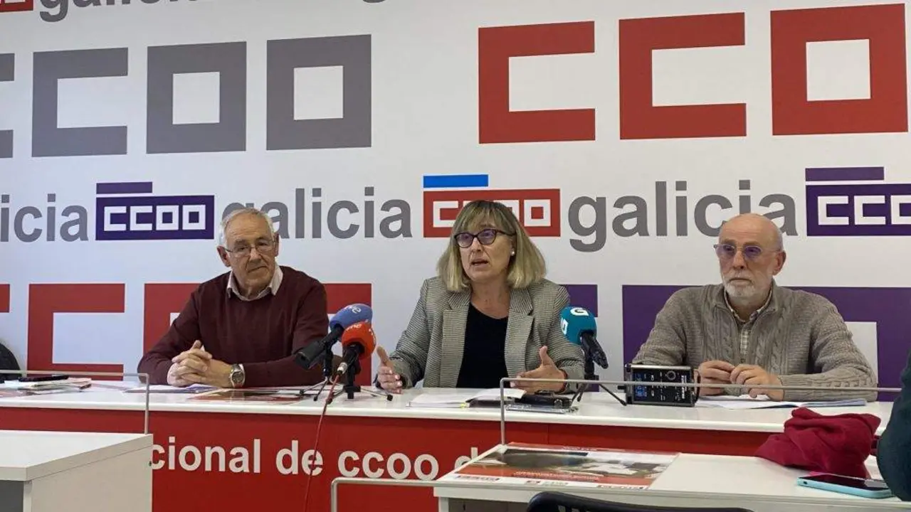 Maica Bouza (no centro), na presentaci&oacute;n das conclusi&oacute;ns do estudo sobre a calidade de vida das persoas maiores. (Foto: Europa Press)