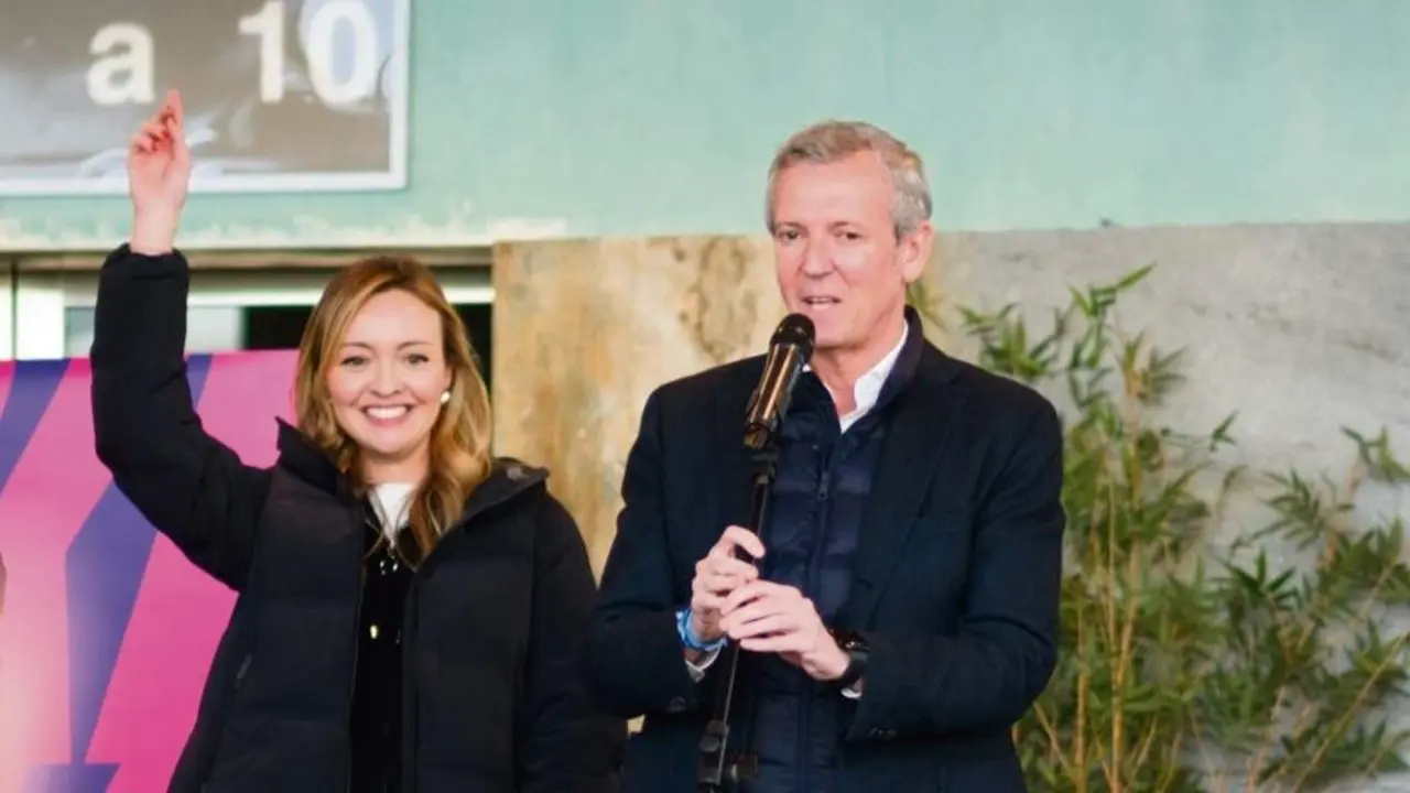 Fabiola Garc&iacute;a e Alfonso Rueda, esta segunda feira, na Coru&ntilde;a. (Foto: N&oacute;s Diario)