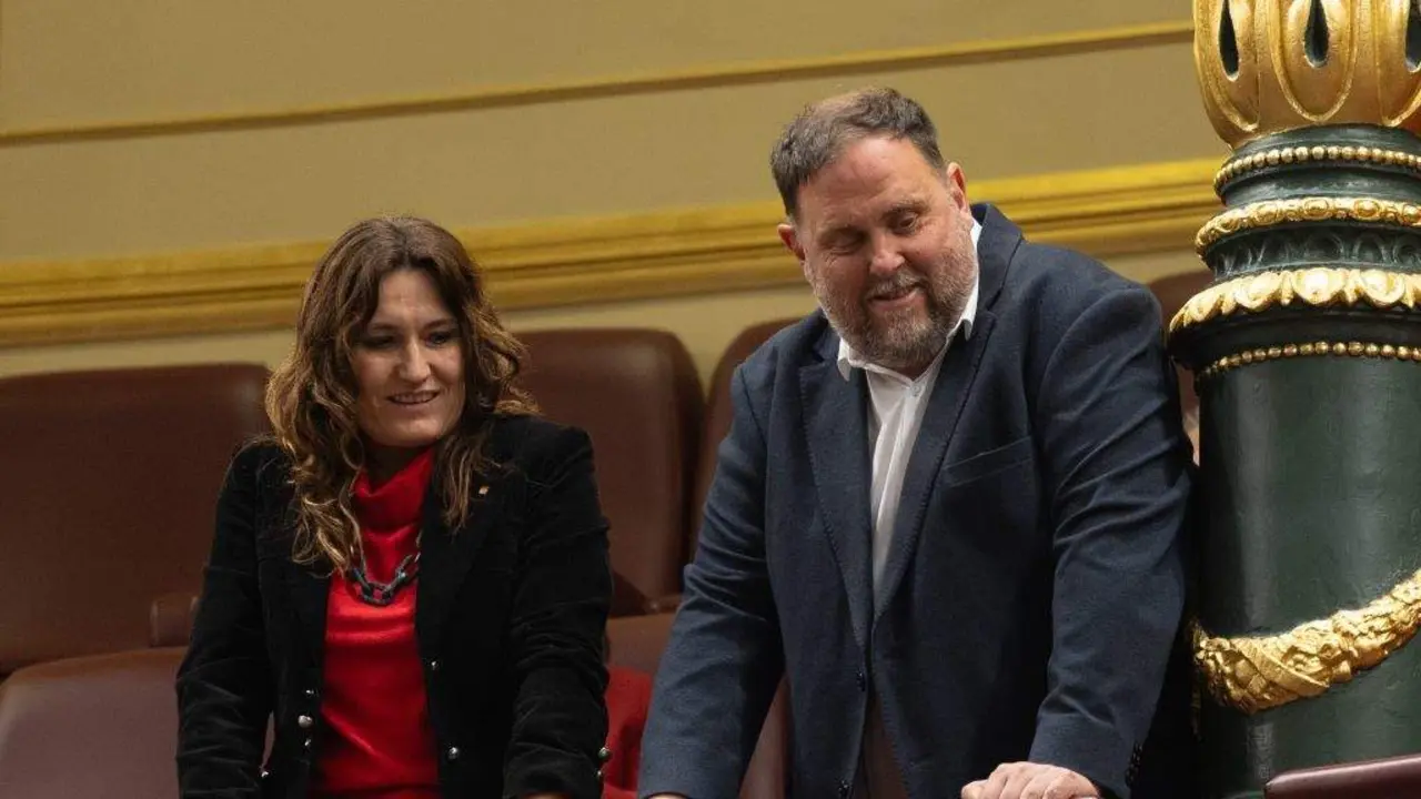 Laura Vilagr&agrave; e Oriol Junqueras, no Congreso (Foto: Eduardo Parra / Europa Press).
