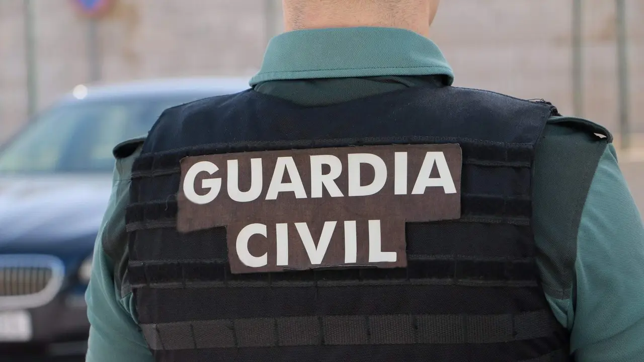 Un axente da Garda Civil espa&ntilde;ola.