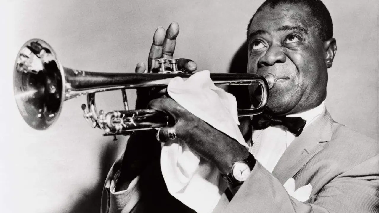 O trompetista, vocalista e compositor Louis Armstrong foi unha das figuras m&aacute;is influentes do jazz. (Foto: S. G.)
