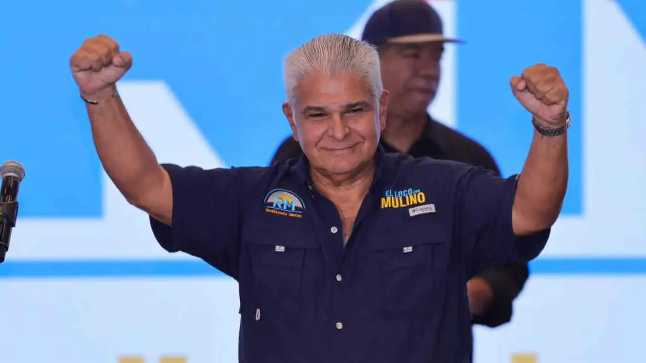 Jos&eacute; Ra&uacute;l Mulino, novo l&iacute;der paname&ntilde;o, celebrou na madrugada da segunda feira o triunfo. (Foto: N&oacute;s Diario)