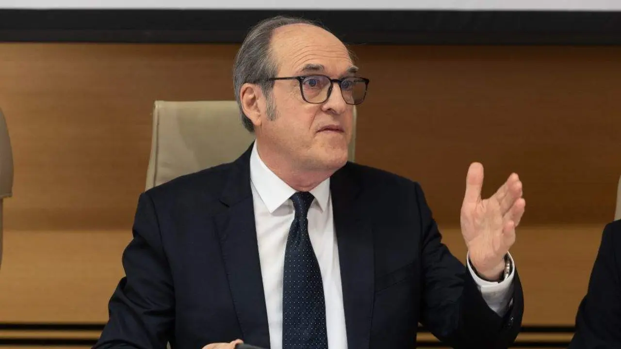 O Defensor do Pobo, &Aacute;ngel Gabilondo, no Congreso. (Foto: Eduardo Parra / Europa Press)