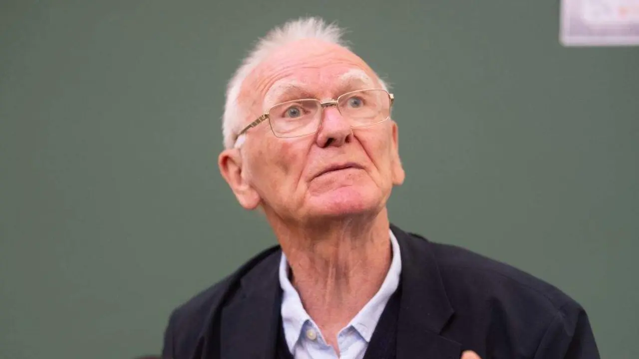 O economista brit&aacute;nico Michael Roberts, esta cuarta feira, en Santiago de Compostela. (Foto: Arxina)