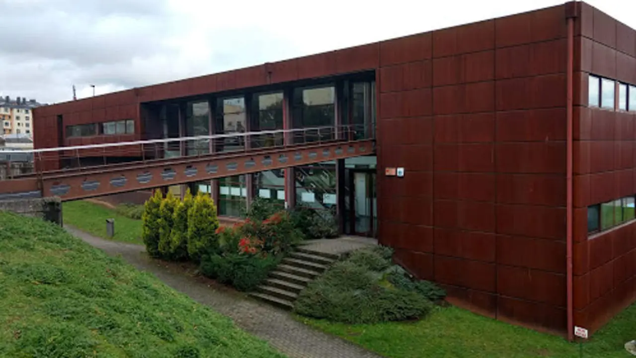 Escola oficial de idiomas de lugo (Foto: Academia Format).
