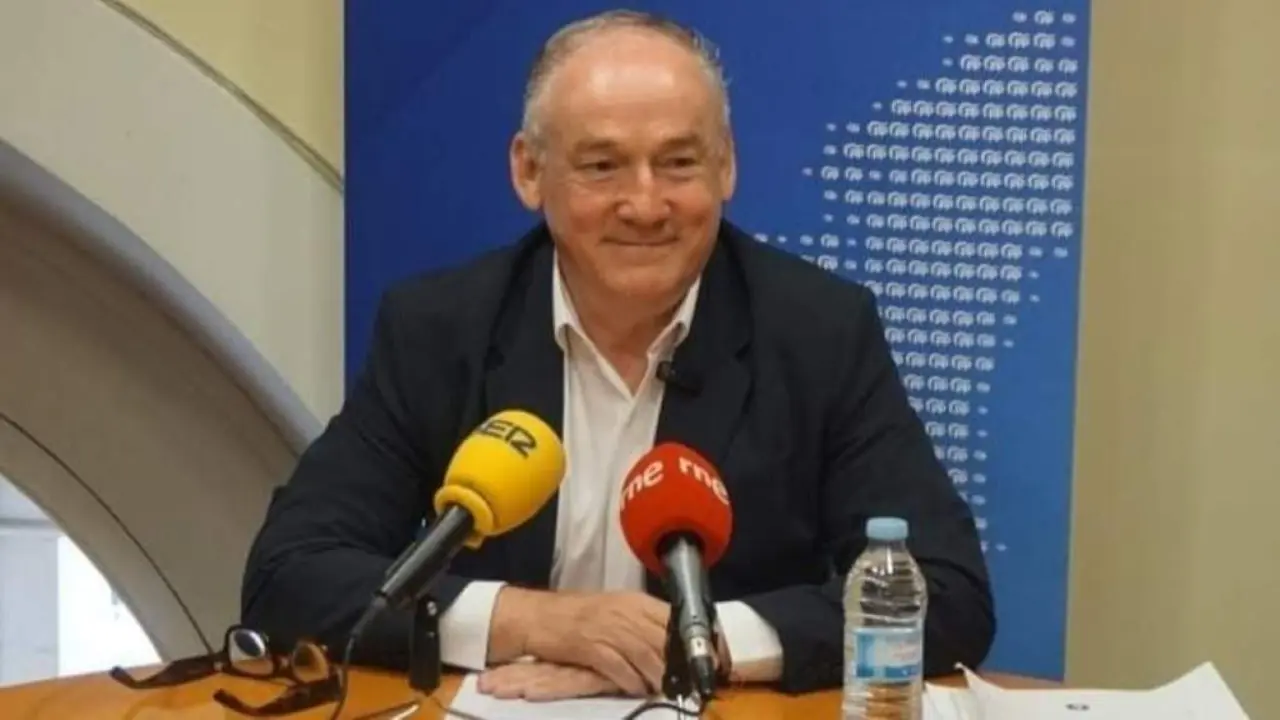 O portavoz do PP na Coru&ntilde;a, Miguel Lorenzo, esta terza feira (Foto: N&oacute;s Diario).