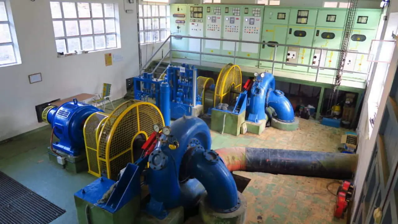 Izaba ten un modelo enerx&eacute;tico especial ligado &aacute; electricidade. (Foto: Concello de Izaba).