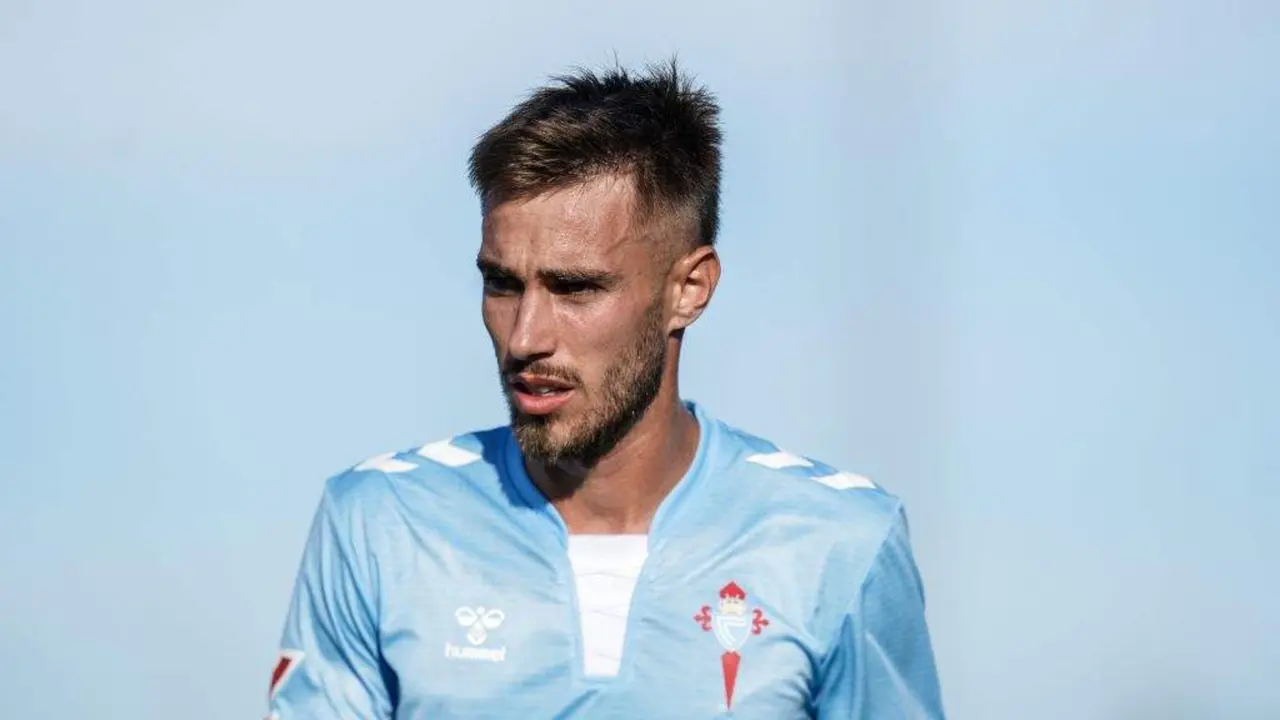 O carrileiro catal&aacute;n &Oacute;scar Mingueza. (Foto: RC Celta)