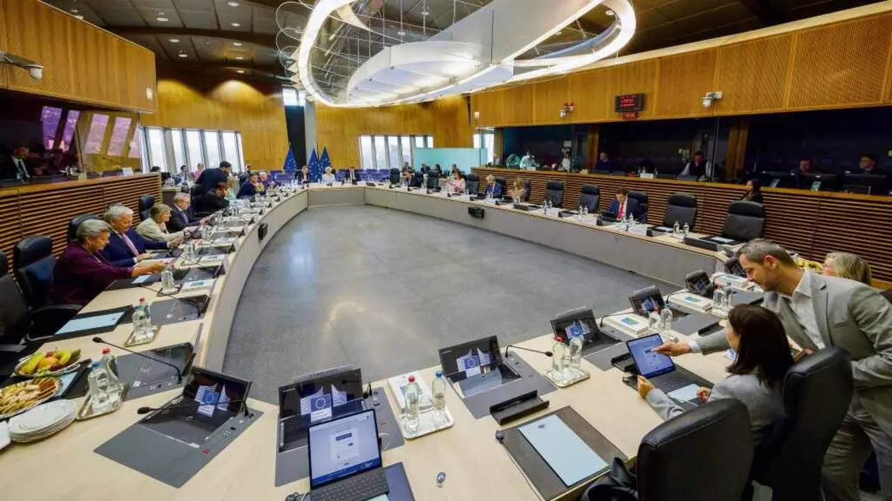 Reuni&oacute;n realizada esta semana pola Comisi&oacute;n Europea cos aranceis impostos ao coches importados desde a China entre os puntos da orde do d&iacute;a. (Foto: Christophe Licoppe / CE / DPA v&iacute;a Europa Press)