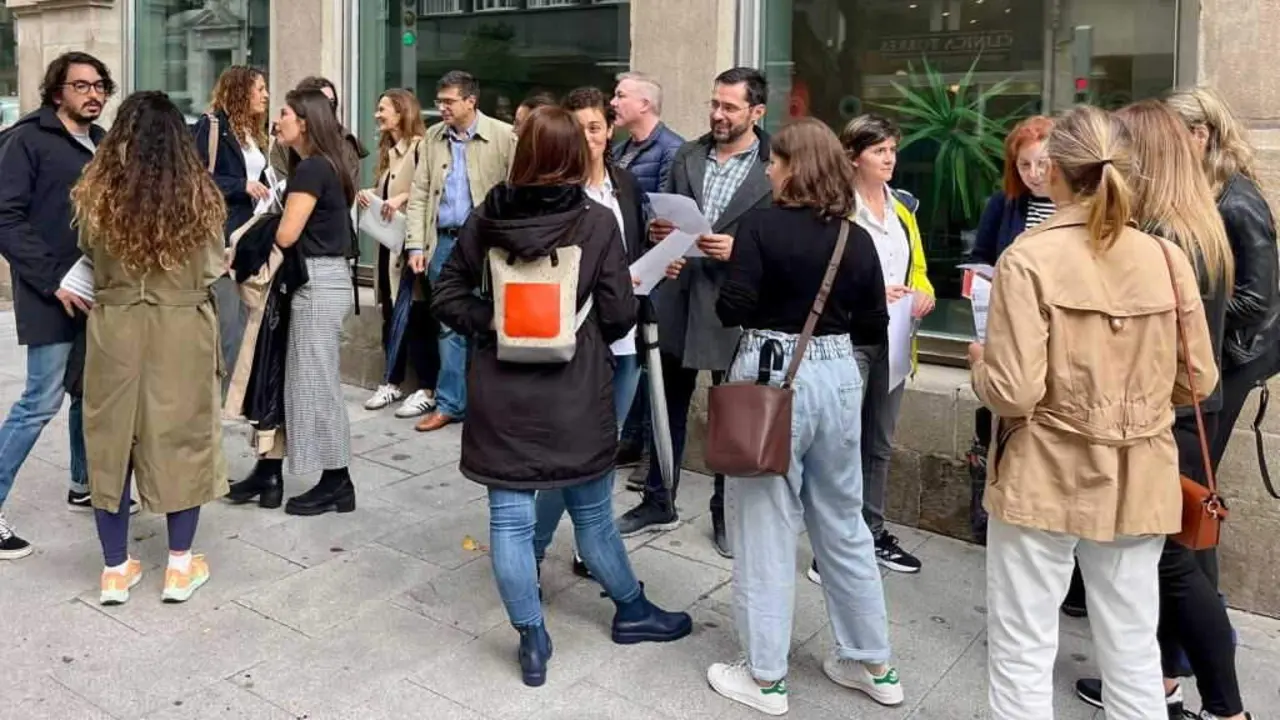 M&eacute;dicos e m&eacute;dicas dos PAC obrigadas a solicitar no rexistro os servizos prestados aos Sergas. (Foto: N&oacute;s Diario)