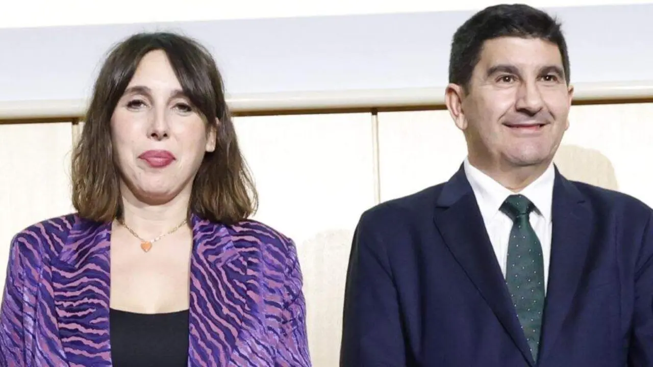 Mar&iacute;a Jes&uacute;s Lourenz&aacute; e Pedro Branco, esta sext feira, en Ferrol. (Foto: Asime)