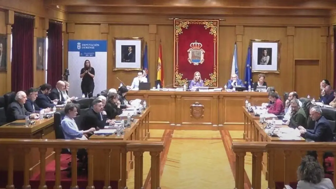 EuropaPress_6374268_pleno_diputacion_ourense