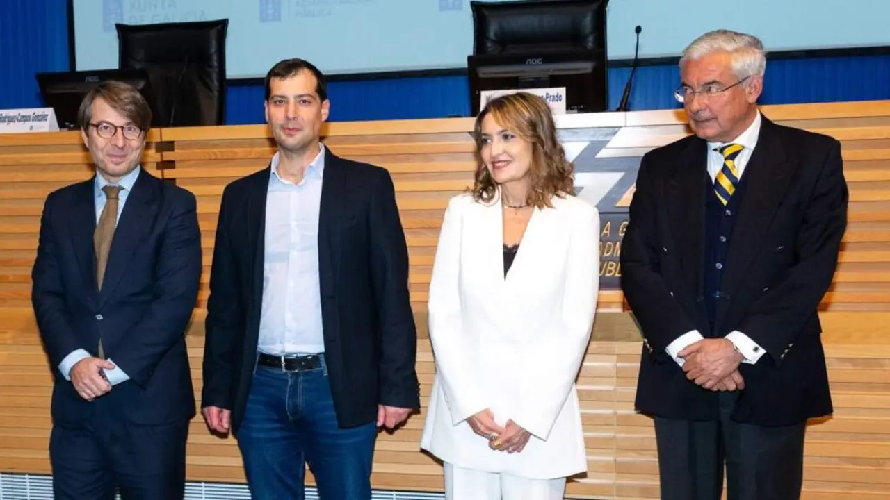 Miguel Corgos, Diego Sande, Sonia Rodr&iacute;guez-Campos e Jaime Rodr&iacute;guez-Arana Mu&ntilde;oz, esta segunda feira. (Foto: Xunta da Galiza)