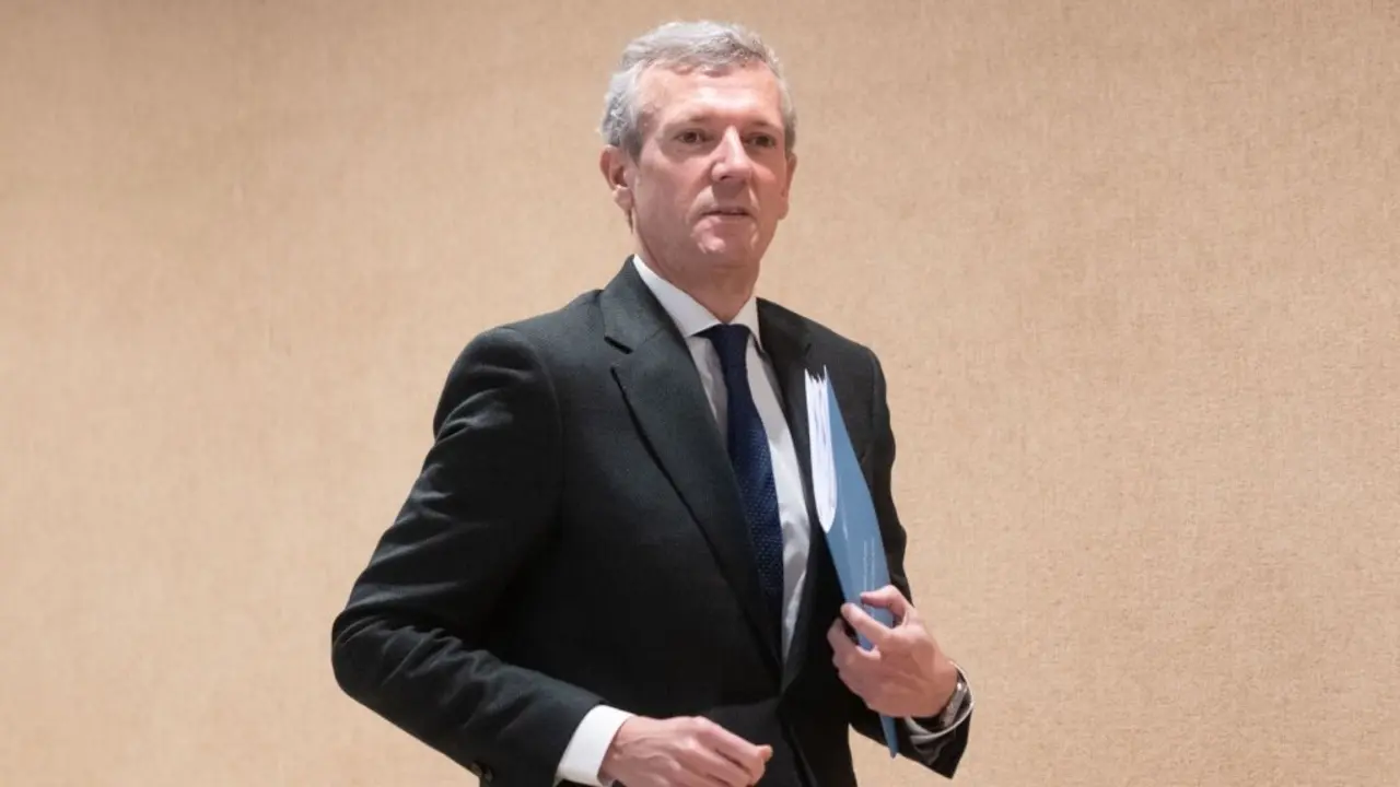 Alfonso Rueda, presidente da Xunta da Galiza, esta segunda feira. (Foto: Arxina)