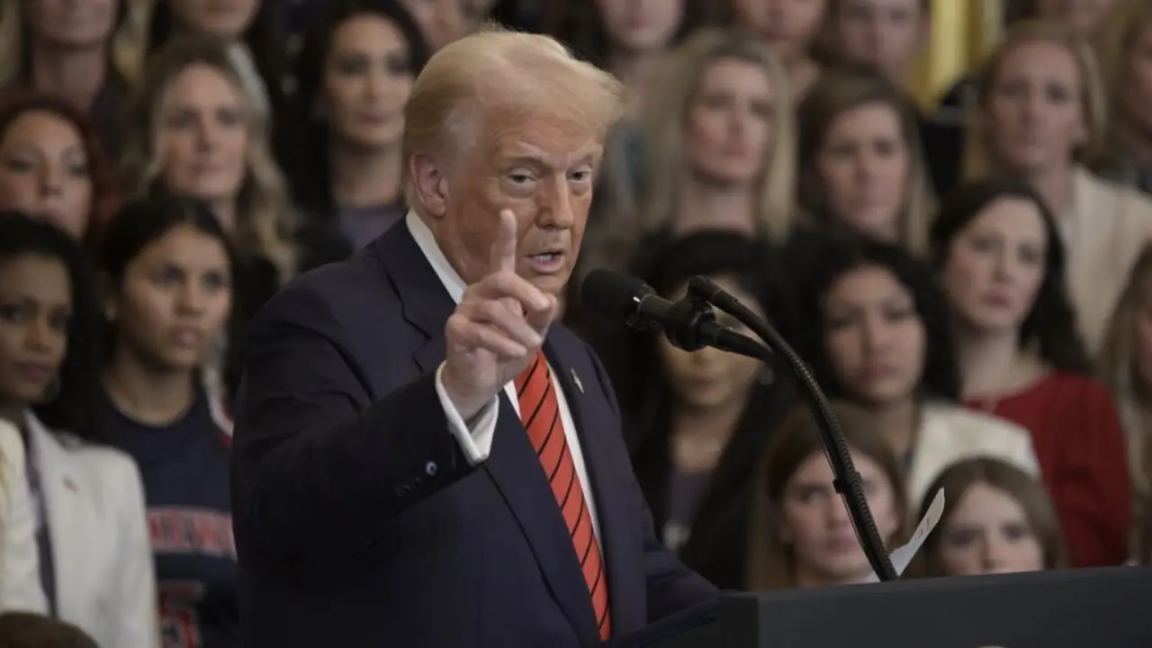 Donald Trump anunciou uns aranceis de 200% aos vi&ntilde;os europeos. (Foto: Lenin Nolly / SOPA Images v&iacute;a ZUMA Press Wire / dp)