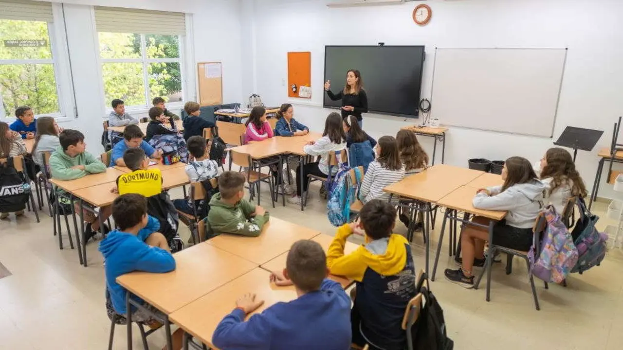 Aula de Primaria no CEIP de Barousta. (Foto Arxina)
