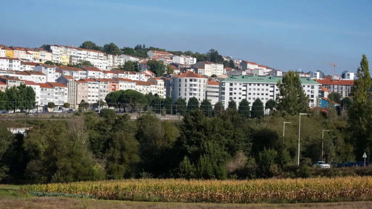 Conxunto de vivendas en Santiago de Compostela. (Foto Arxina)