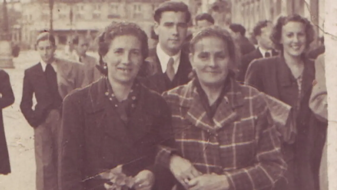 Consuelo Meit&iacute;n e Basilia &Aacute;lvarez, na Coru&ntilde;a, d&uacute;as das v&iacute;timas anarquistas apresadas a ra&iacute;z das redadas de 1937. (Foto: Nomes e Voces)
