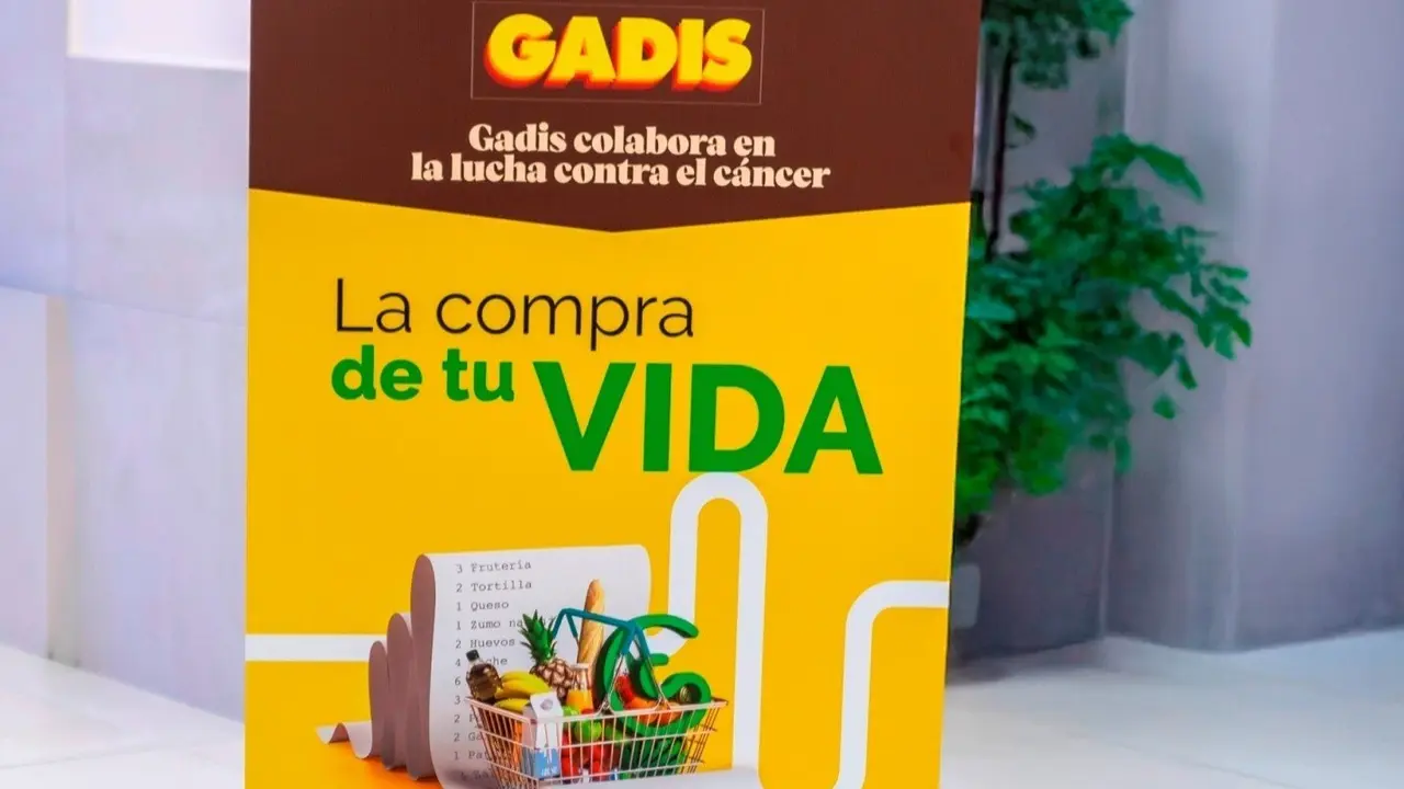Iniciativa de Gadis en apoio a Asociaci&oacute;n Espa&ntilde;ola contra o Cancro. (Foto: Gadis)