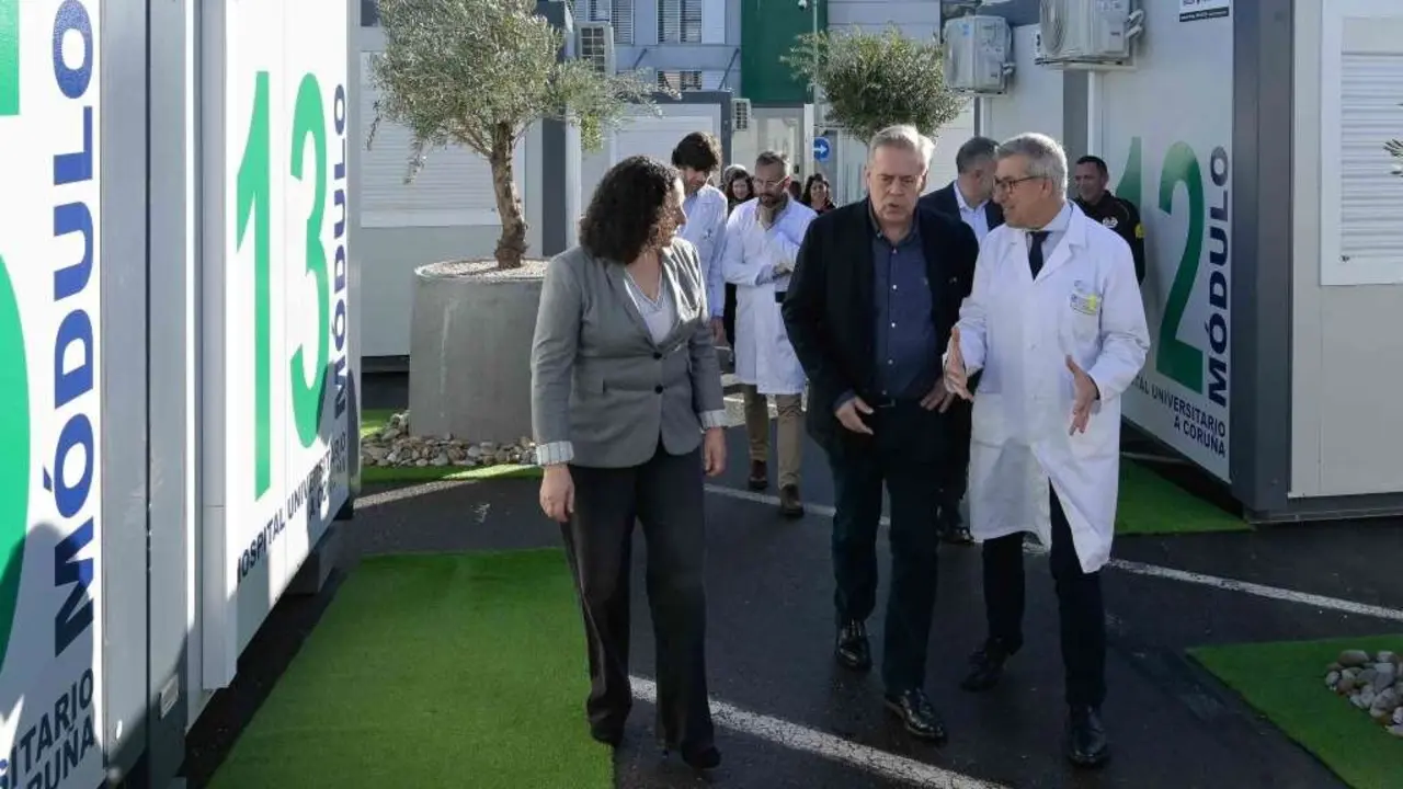 O Conselleiro, Antonio G&oacute;mez Caama&ntilde;o, esta cuarta feira no Chuac. (Foto: Xunta da Galiza/ Europa Press)