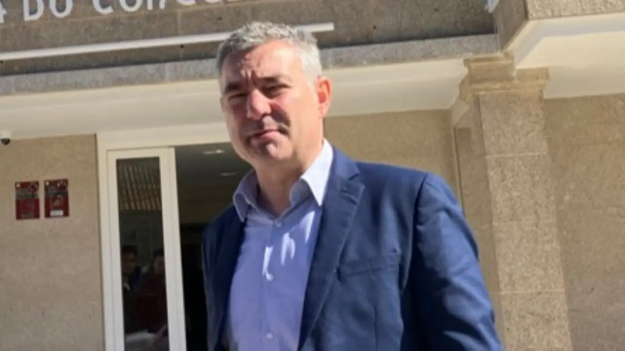 O alcalde de Doz&oacute;n, Adolfo Campos. (Foto: Deputaci&oacute;n de Pontevedra)