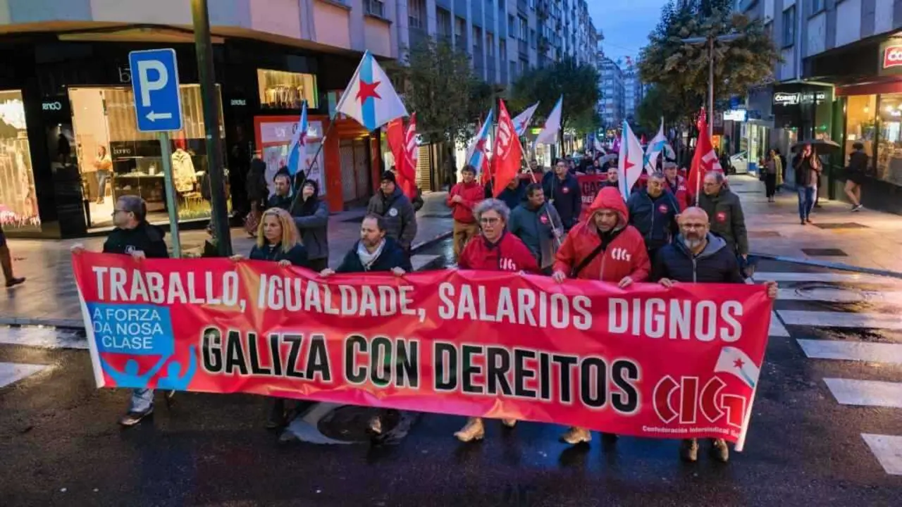 Manifestaci&oacute;n da CIG polo 8 de Marzo en Santiago de Compostela. (Foto: Arxina)