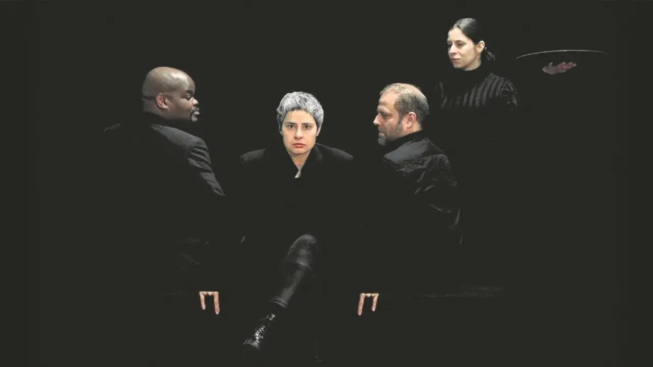 Rog&eacute;rio Boane, Solange S&aacute;, Andr&eacute; Laires e Eduarda Filipa en 'Trai&ccedil;&atilde;o'.