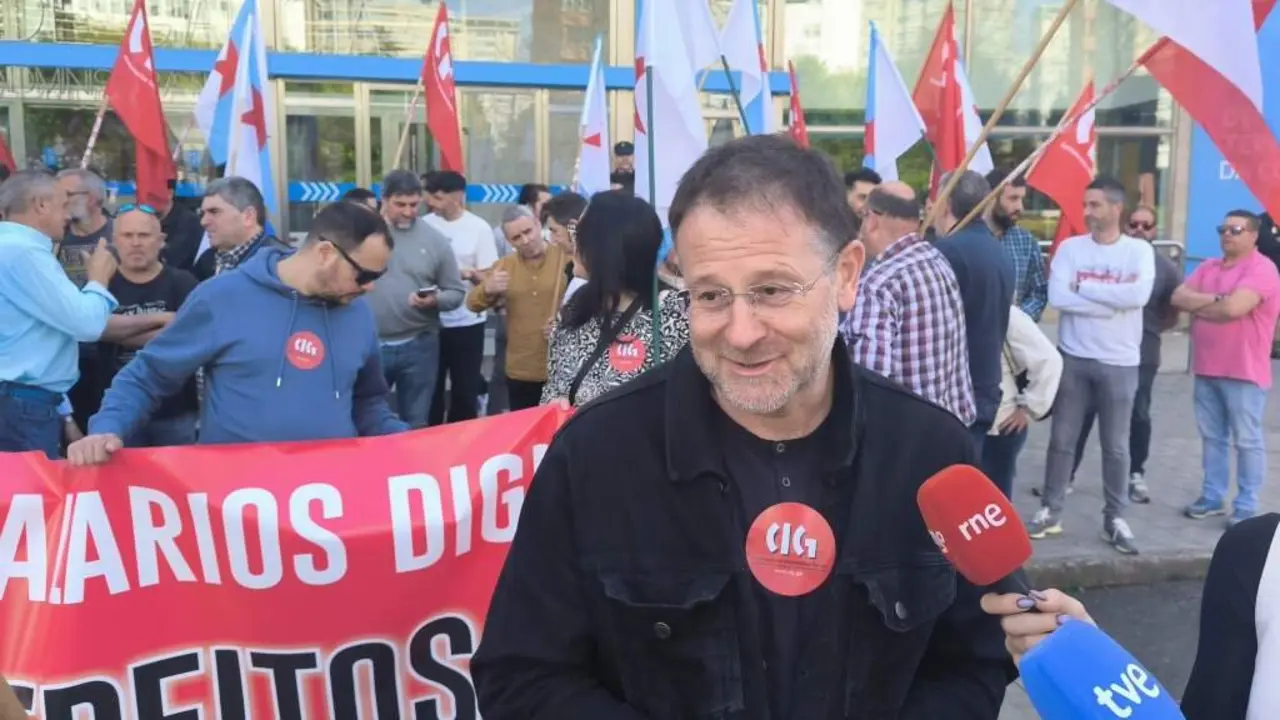 O secretario xeral da CIG, Paulo Carril, esta cuarta feira, na Coru&ntilde;a. (Foto: N&oacute;s Diario)