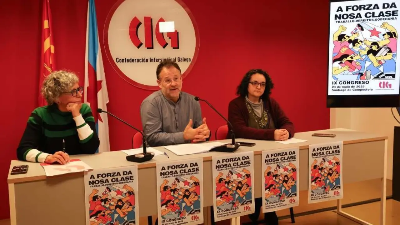 Luc&iacute;a Freire, Paulo Carril e Susana M&eacute;ndez presentaron esta segunda feira o IX Congreso da CIG. (Foto: Arxina)