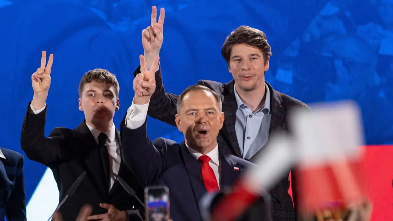 O ultradereitista Karol Nawrocki, novo presidente de Polonia, na noite electoral do 1 de xu&ntilde;o de 2025. (Foto: Europa Press / Contacto / Antoni Byszewski / Fotonews)