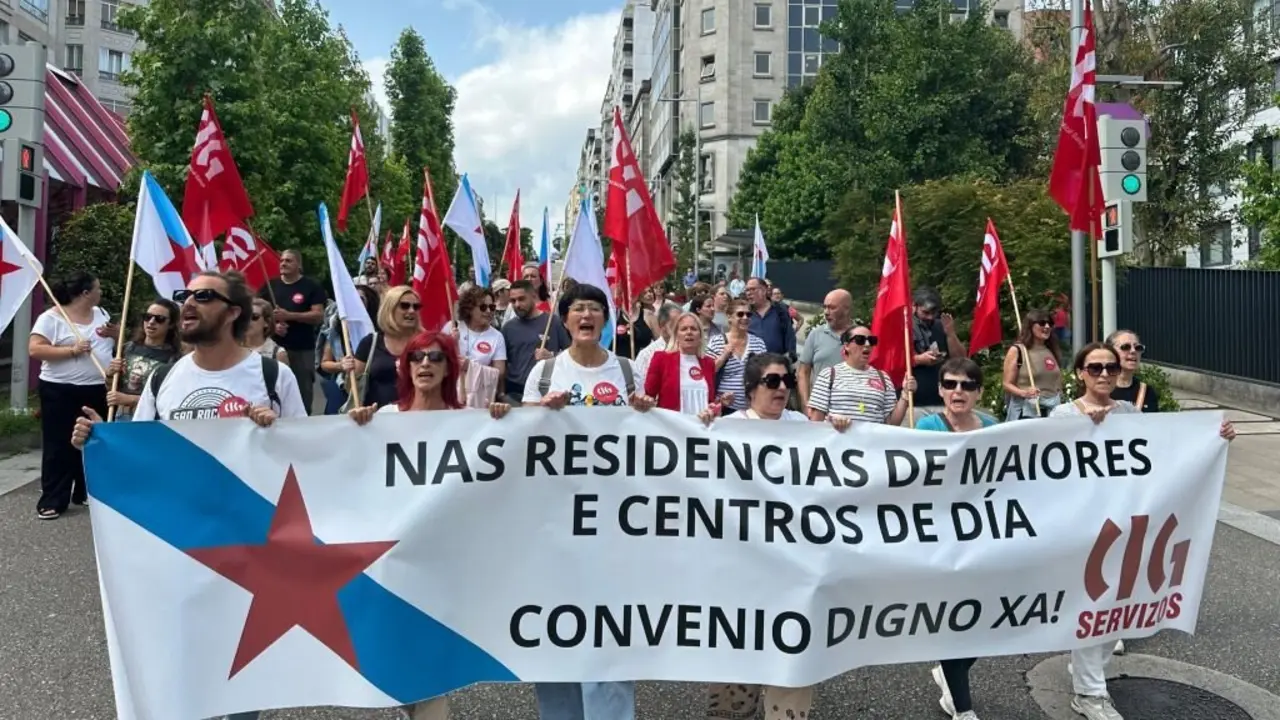 25-06-11_Manifa_Folga_Residencias_Vig_01 (1)