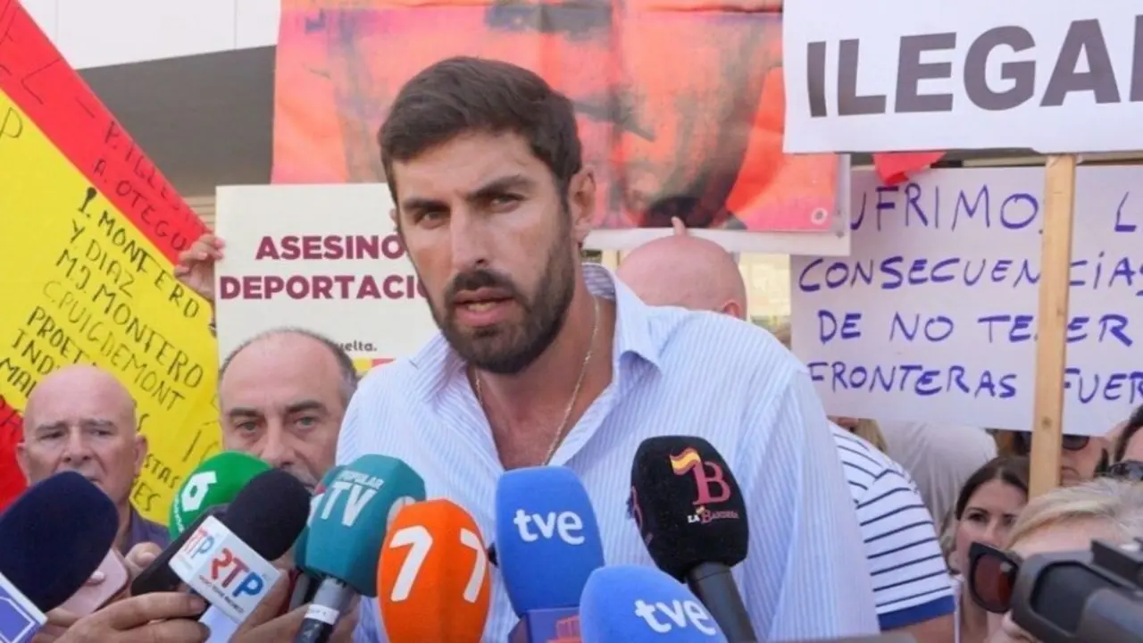 Jorge Antelo, presidente de Vox en Murcia, o pasado 12 de xullo en Torre Pacheco. (Foto: N&oacute;s Diario)