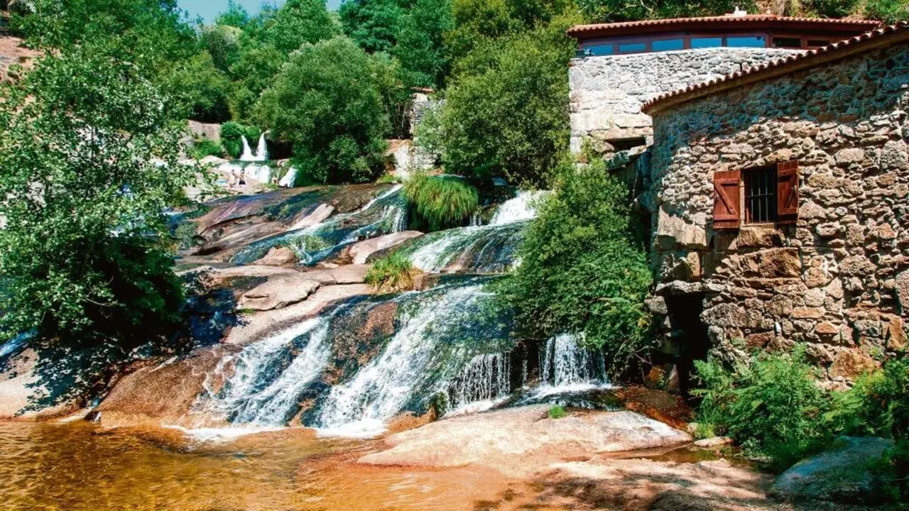 Os saltos de auga e os mu&iacute;&ntilde;os son os protagonistas do roteiro de Barosa. (Foto: Amelia)