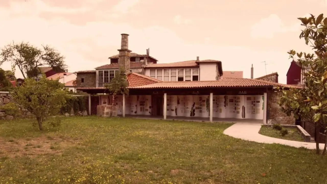 A Casa dos Poetas en Celanova, onde naceu Manuel Curros Enr&iacute;quez. (Foto: Fundaci&oacute;n Curros Enr&iacute;quez)