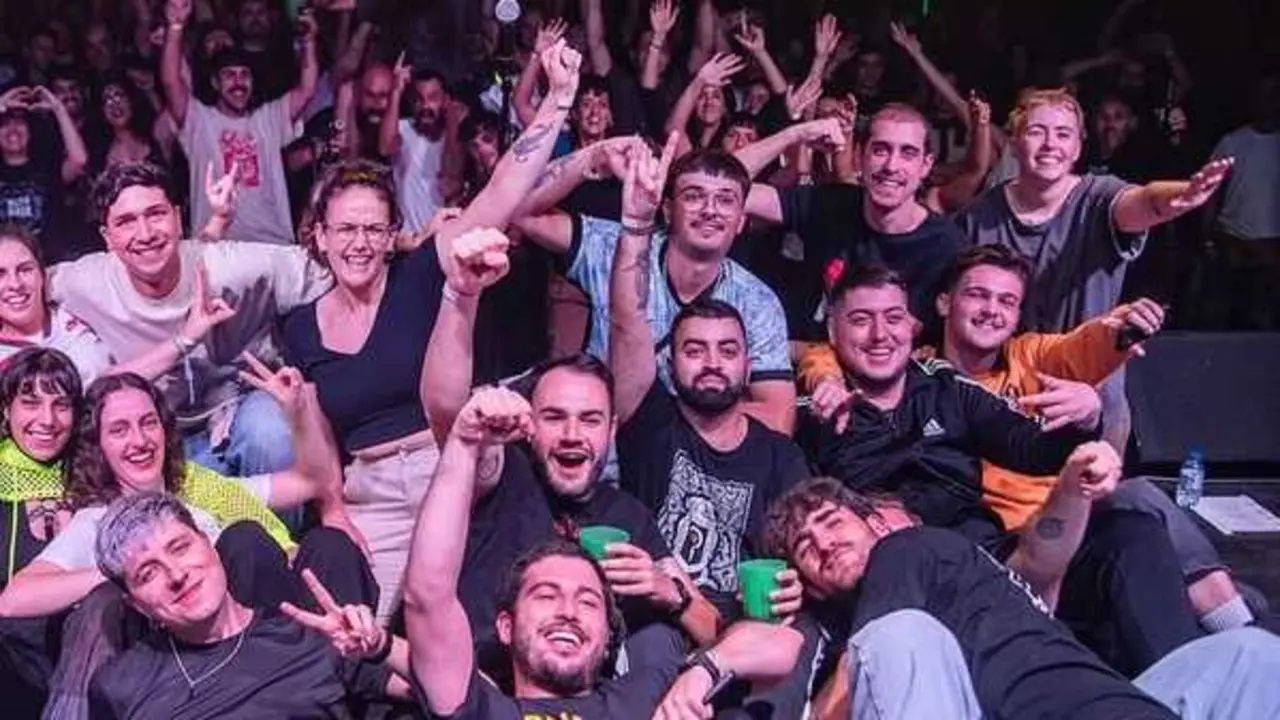 Tiam Gz pon o ramo a partir das 20 horas ao encontro 'Mover os marcos'.