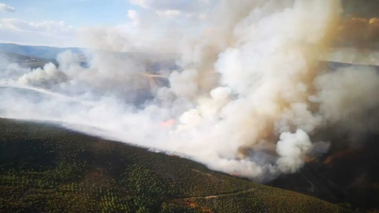 Incendio na Gudi&ntilde;a este 15 de outubro. (Foto: AT_Brif)