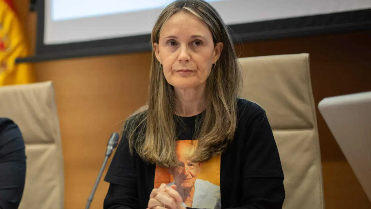 denta_associacio_victimes_mortals_dana_29_o_rosa_maria_alvarez