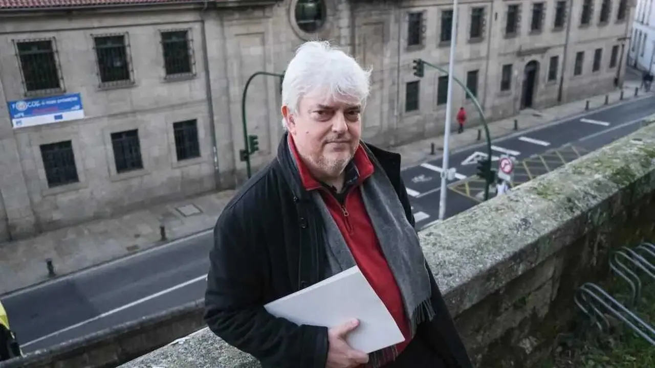 Xos&eacute; M. Nu&ntilde;ez Seixas fai parte deste coloquio en Compostela.