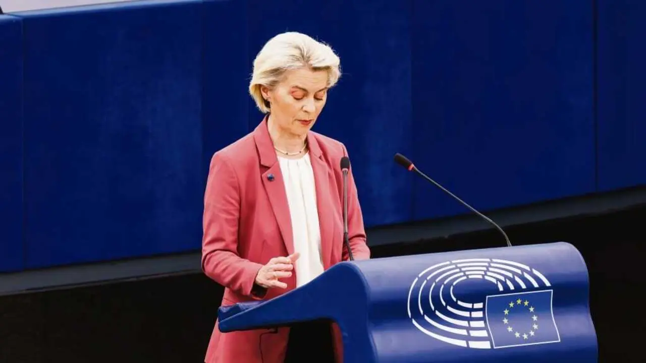 Ursula von der Leyen comparecendo no Parlamento europeo. (Foto: Europa Press)