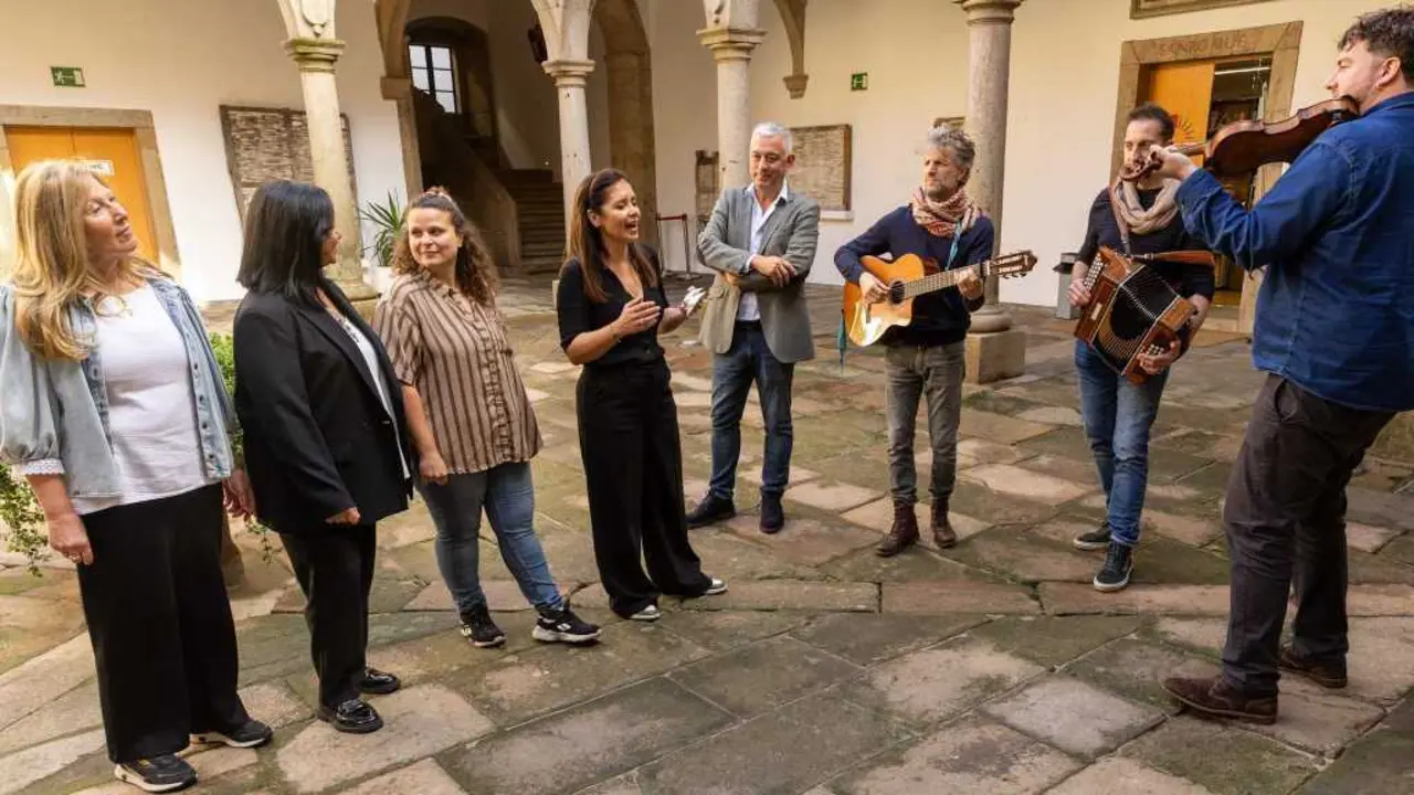 O grupo Ialma en Compostela. (N&oacute;s Diario)