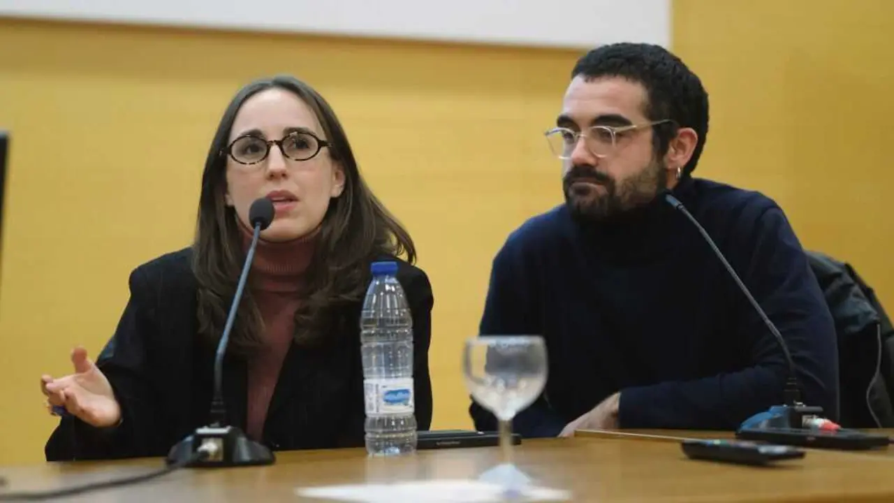 Cristina Iglesias e Xo&aacute;n F&oacute;rneas, esta quinta feira. (Foto: N&oacute;s Diario)