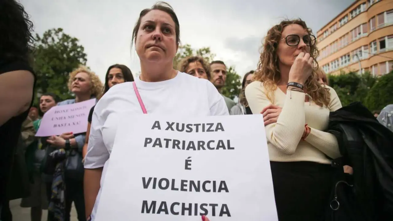 Concentraci&oacute;n en Lugo en repulsa polo crime machista de Oia (Baixo Mi&ntilde;o) en xu&ntilde;o de 2023. (Foto: (Carlos Castro / Europa Press)