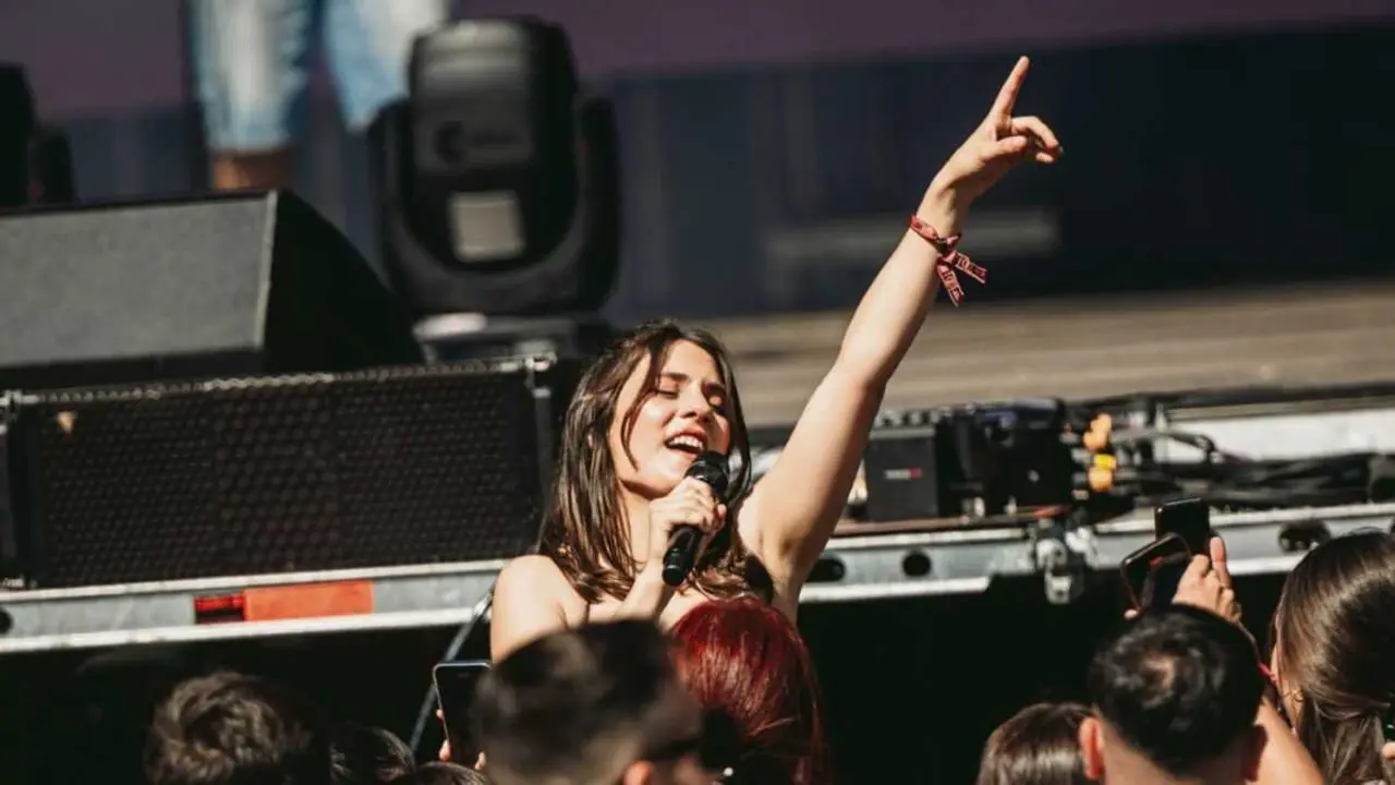 Sabela Ramil, durante un
concerto. (Foto: Roc&iacute;o Cibes)