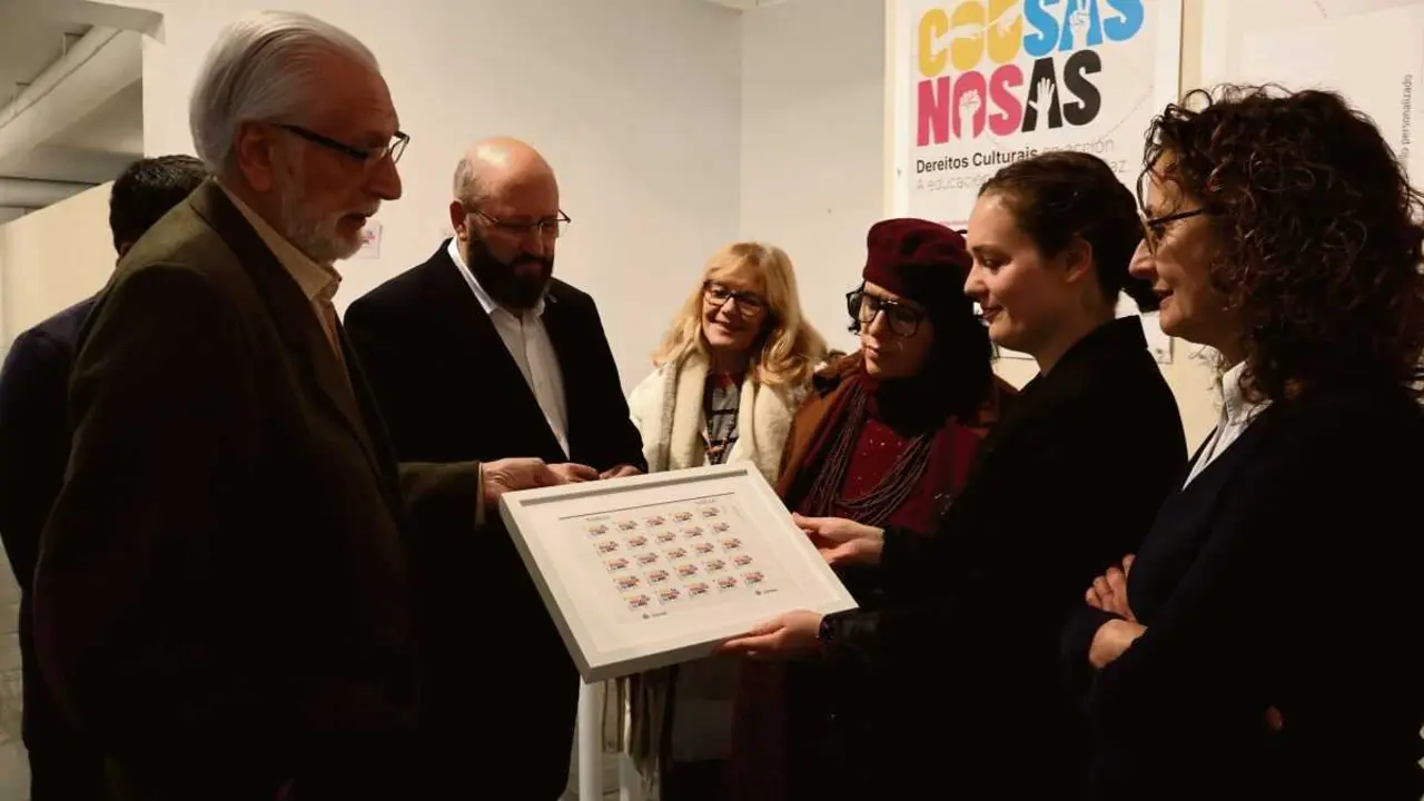 Presentaci&oacute;n do selo da Rede Muse&iacute;stica de Lugo, esta segunda feira. (Foto: Deputaci&oacute;n de Lugo)