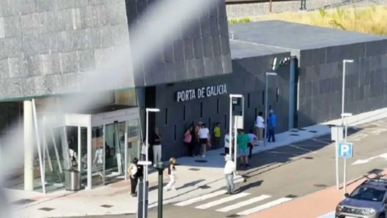 Estaci&oacute;n de tren da Gudi&ntilde;a. (Foto: Deputaci&oacute;n de Ourense9