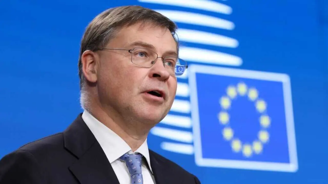 O comisario europeo de Econom&iacute;a e Produtividade, Valdis Dombrovskis. (Foto: Alexandros Michailidis / European Council)