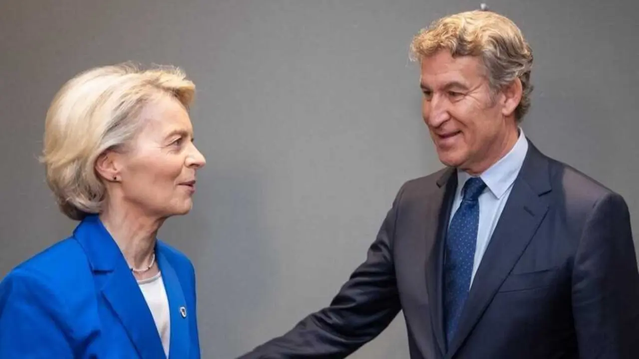 Ursula von der Leyen e Alberto N&uacute;&ntilde;ez Feixoo. (Foto: Sebasti&aacute;n Hipperdinger / Europa Press)