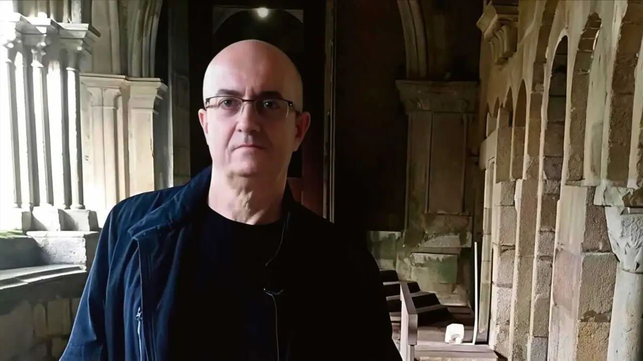 O escritor monfortino Lu&iacute;s Antonio Corti&ntilde;as Rodr&iacute;guez. (Foto: N&oacute;s Diario)